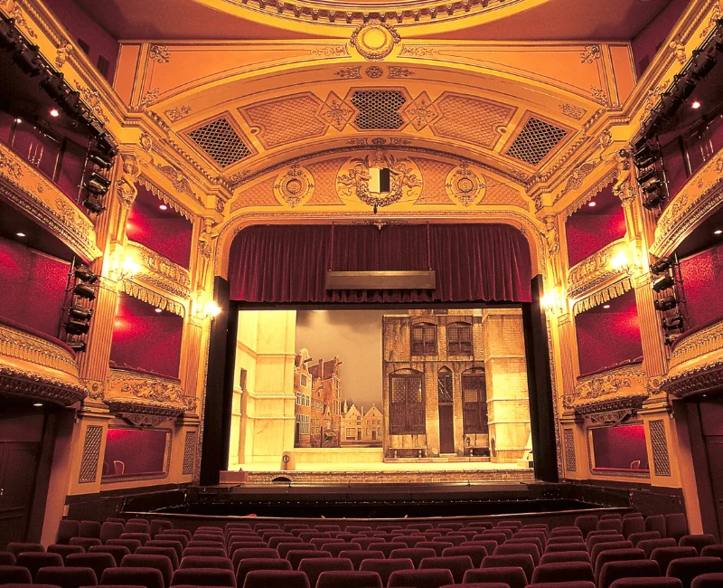 Yale University Theater